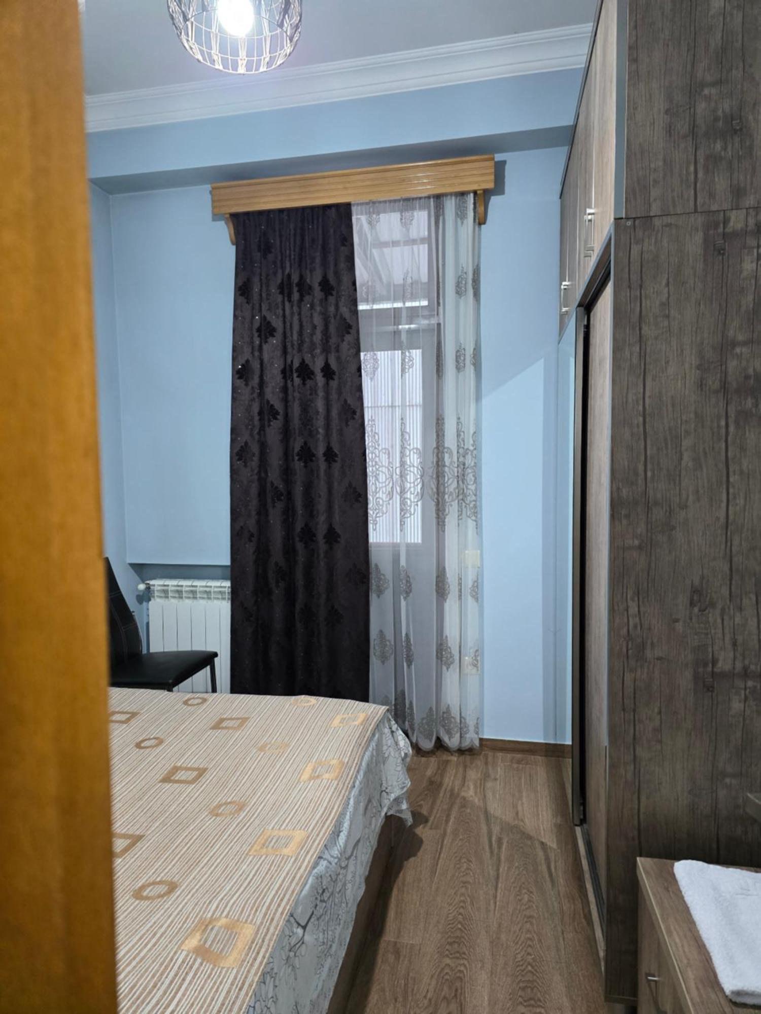 уютная в центре * באטומי